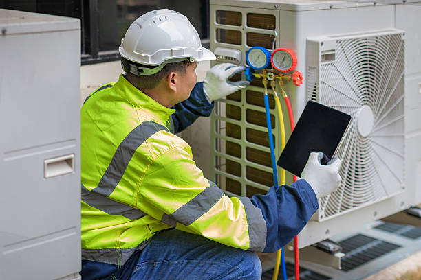 Professional Hvac technician working in Mc Lemoresville, TN